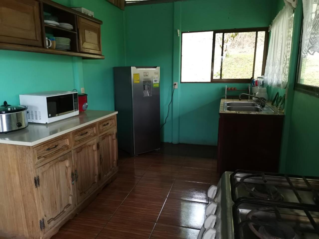 Bella Vista Guest House Turrialba Exterior photo